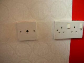 wallpaper around sockets