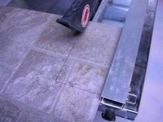 wet tile saw cut tile